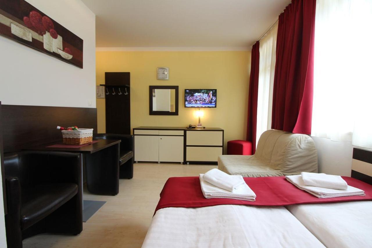 Apartman Eden Bešeňová Zewnętrze zdjęcie