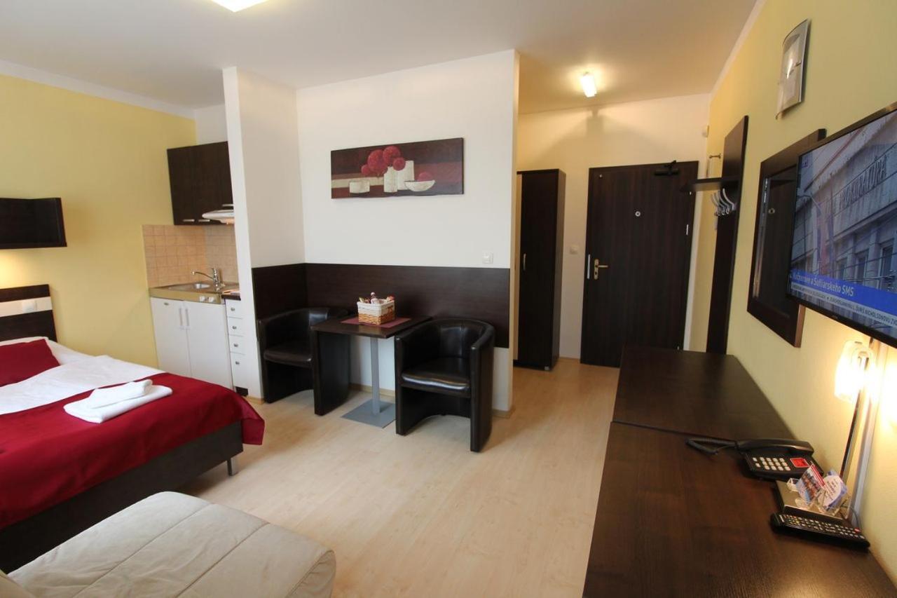 Apartman Eden Bešeňová Zewnętrze zdjęcie